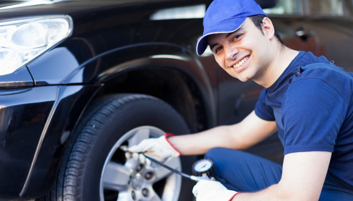 Car Tyre Pressure: सही tyre pressure क्यों है आपकी car के लिए ज़रूरी?